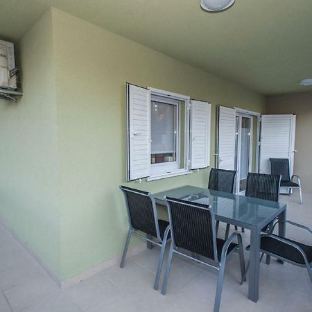 Arena Apartment 5-Stars Premium-Accommodation Makarska Zewnętrze zdjęcie
