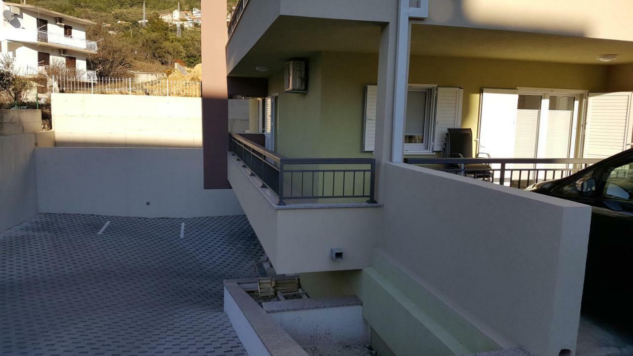 Arena Apartment 5-Stars Premium-Accommodation Makarska Zewnętrze zdjęcie